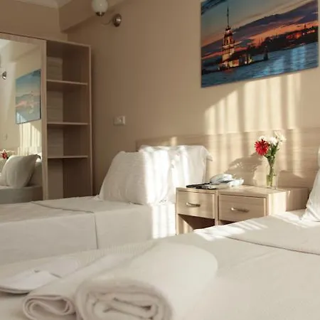 Royalist Tophane 3*