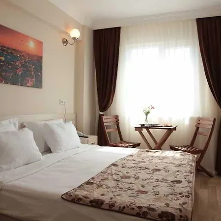 Hotel Royalist Tophane