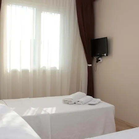 Royalist Tophane Hotel